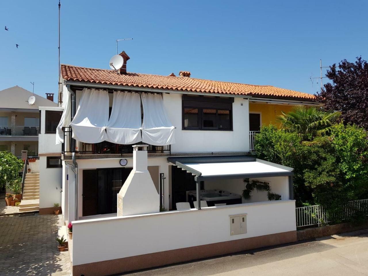 Apartment Auretta Novigrad Istria Dış mekan fotoğraf